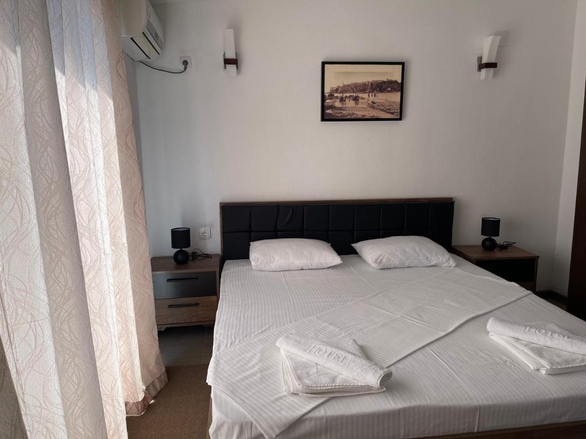 Apartaments Queen Ulcinj Exterior foto